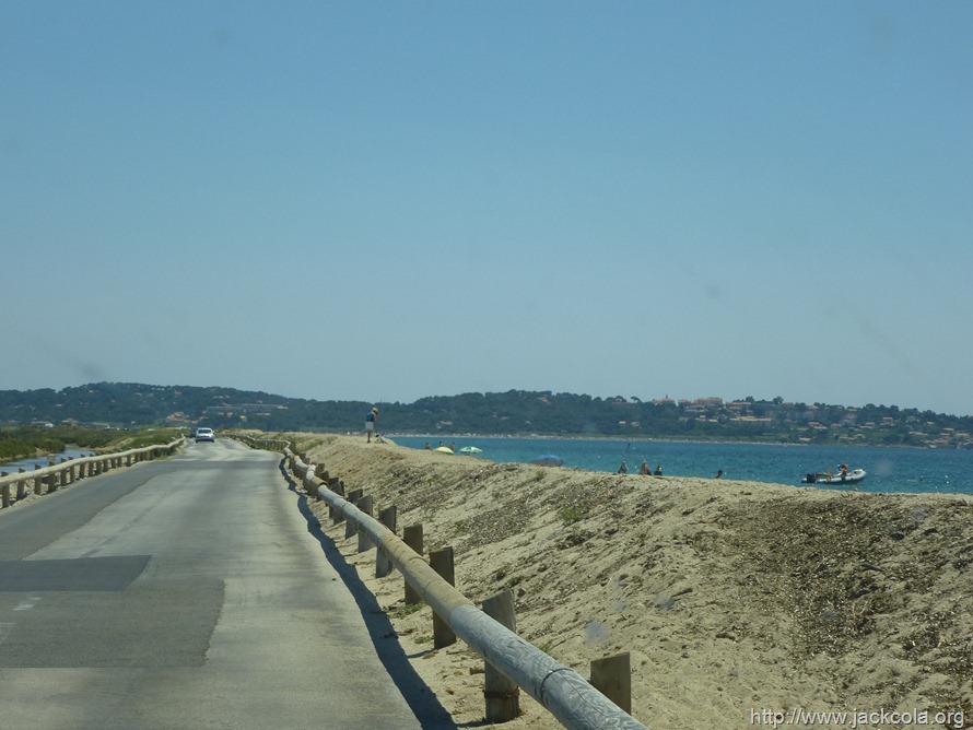 The road into Giens