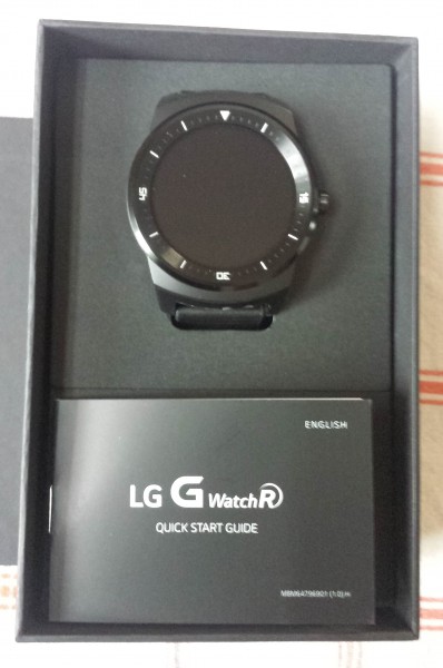 LG G WATCH R Unboxing